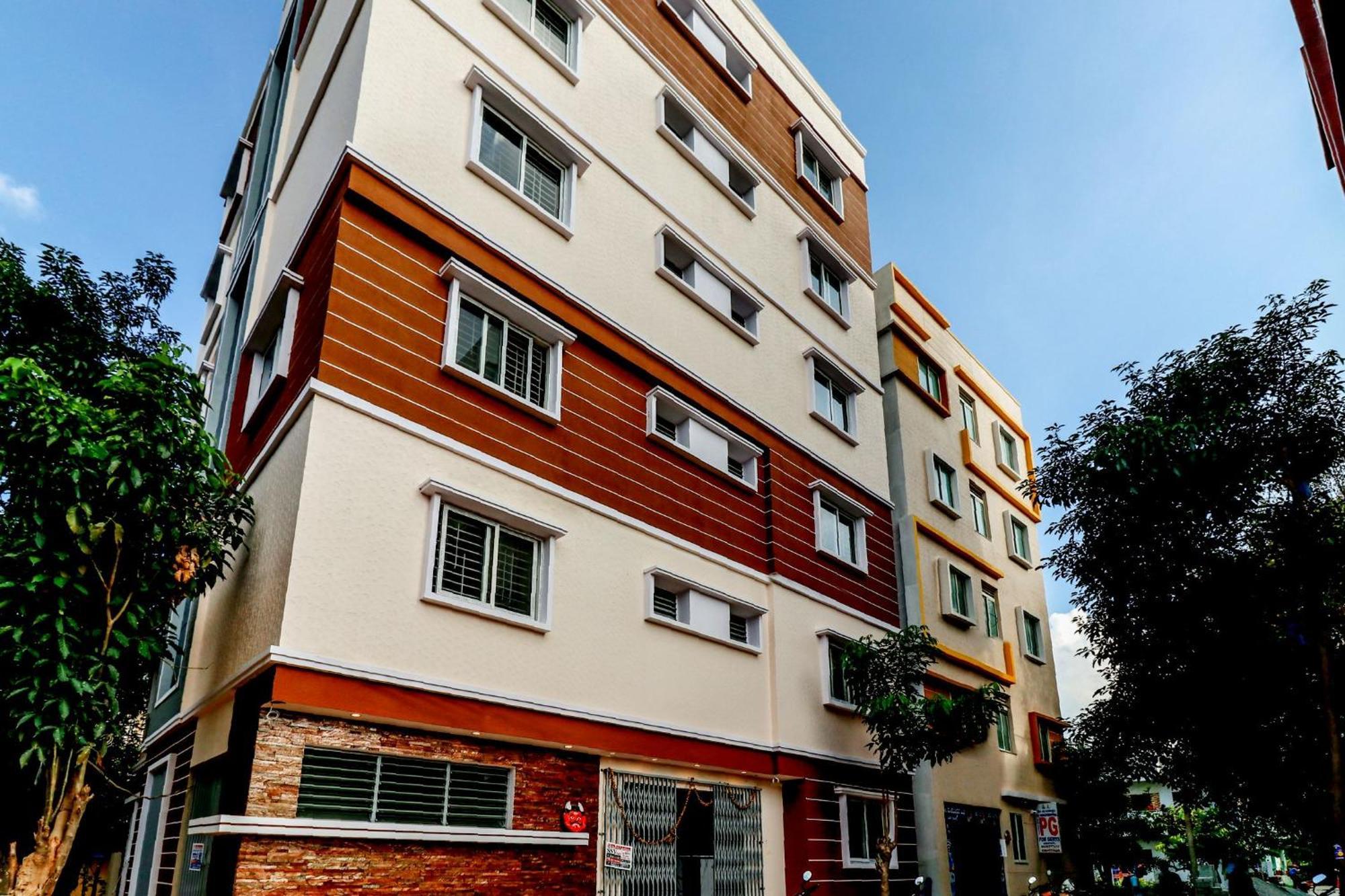 Готель Capital O N R Residency Yelahanka Екстер'єр фото