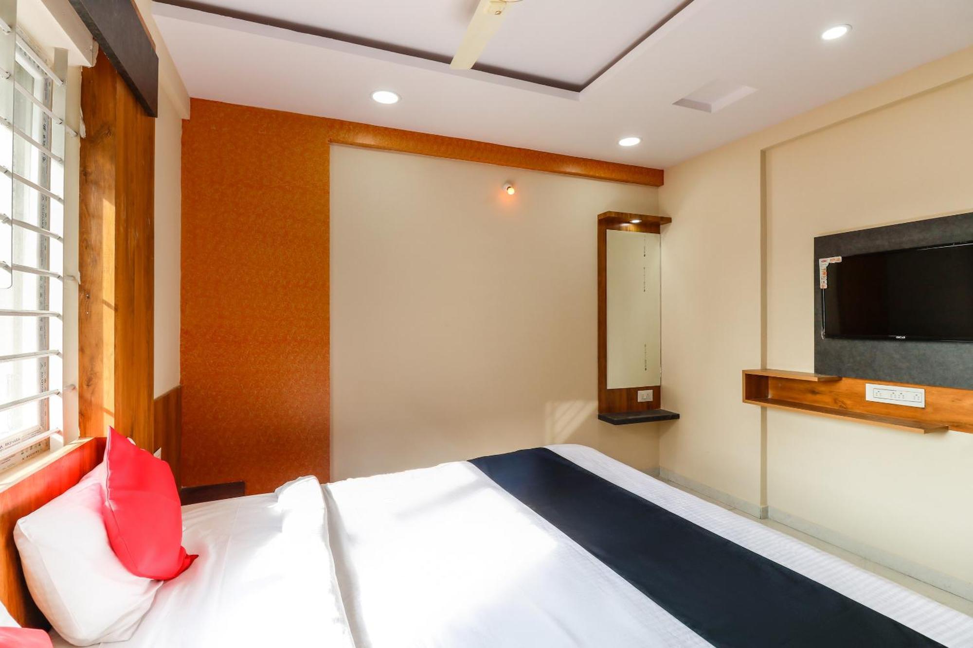 Готель Capital O N R Residency Yelahanka Екстер'єр фото