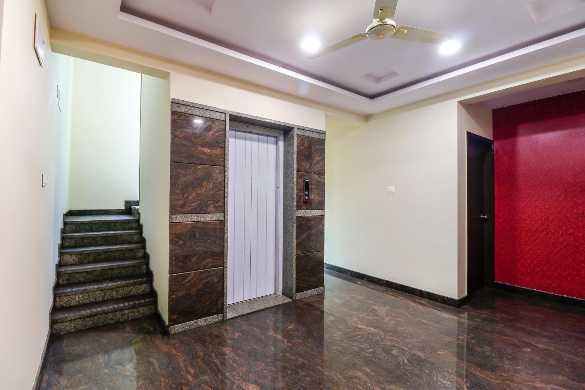 Готель Capital O N R Residency Yelahanka Екстер'єр фото
