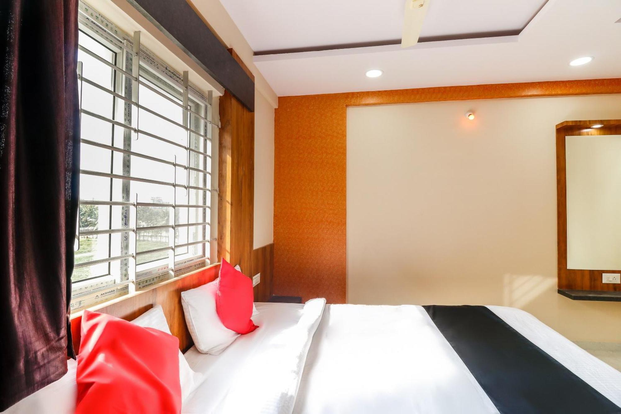 Готель Capital O N R Residency Yelahanka Екстер'єр фото